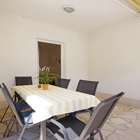 Appartement Silva Sutivan